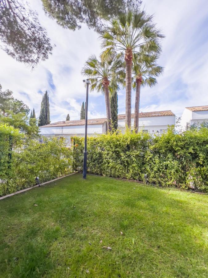 Ferienwohnung Ground Floor With Garden In The Golden Mile Marbella Exterior foto